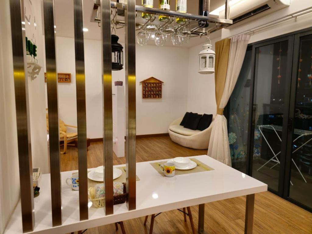 1 Dream @ Symphony Tower 浪漫风格与舒适凉爽的民宿 Apartment Kampong Baharu Balakong